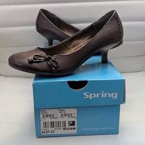 SPRING | kitten heels y2k